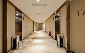 上海外滩中南海滨酒店（海湾大厦）